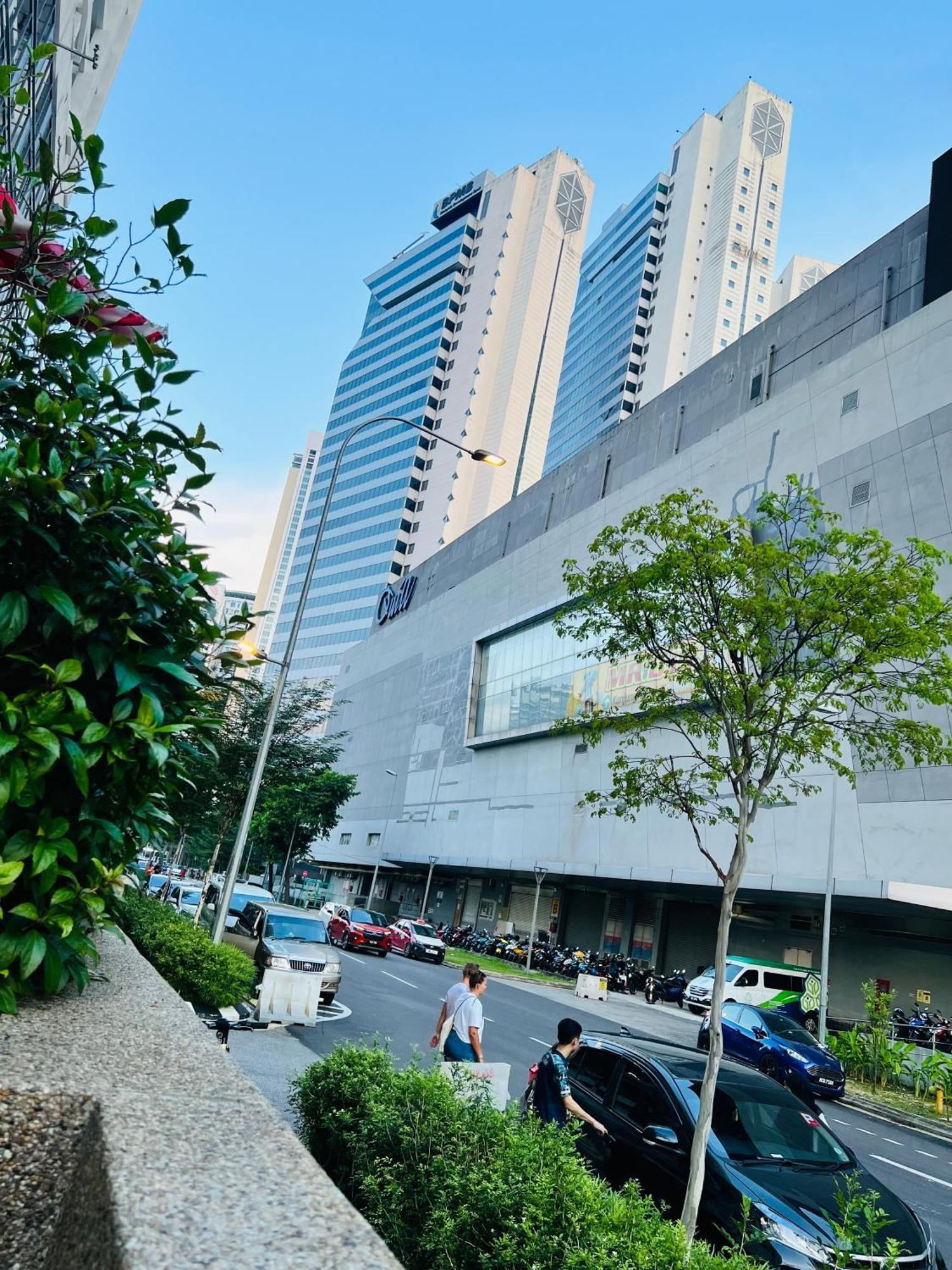 Colony Suites Klcc By Hibernate Куала-Лумпур Экстерьер фото
