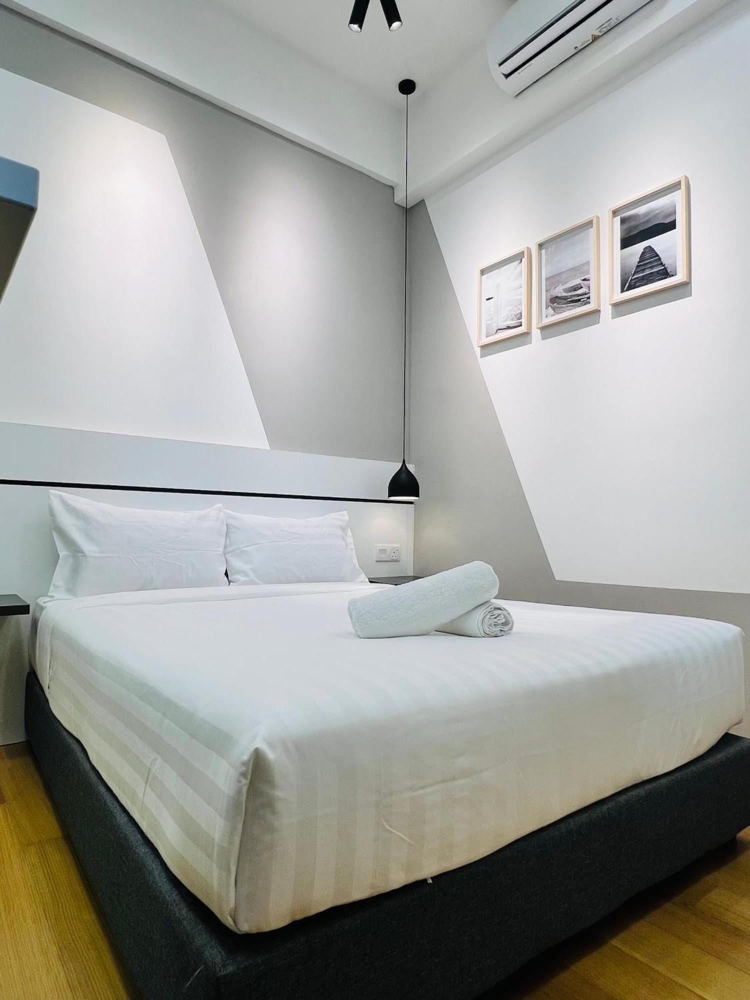 Colony Suites Klcc By Hibernate Куала-Лумпур Экстерьер фото