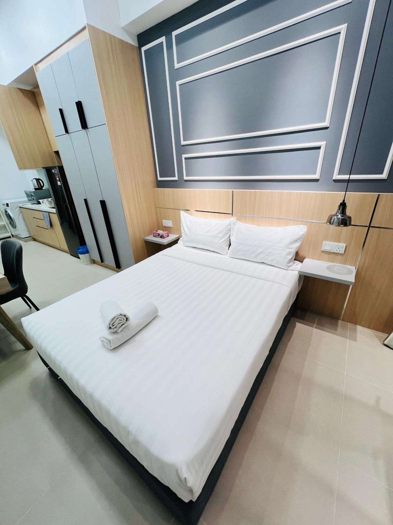Colony Suites Klcc By Hibernate Куала-Лумпур Экстерьер фото