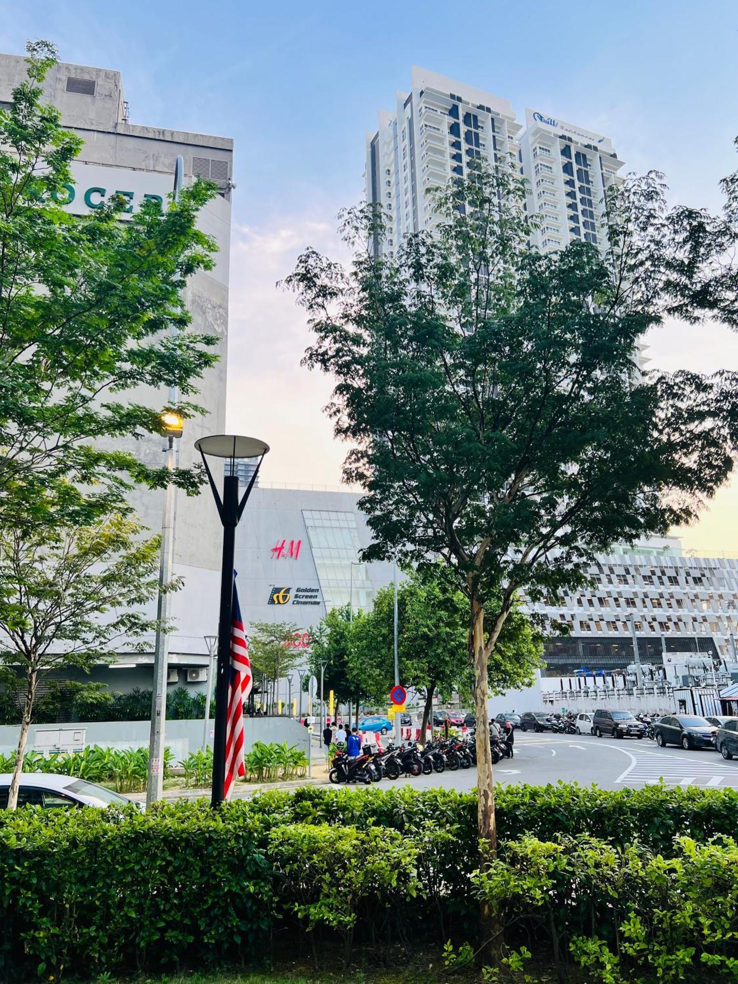 Colony Suites Klcc By Hibernate Куала-Лумпур Экстерьер фото