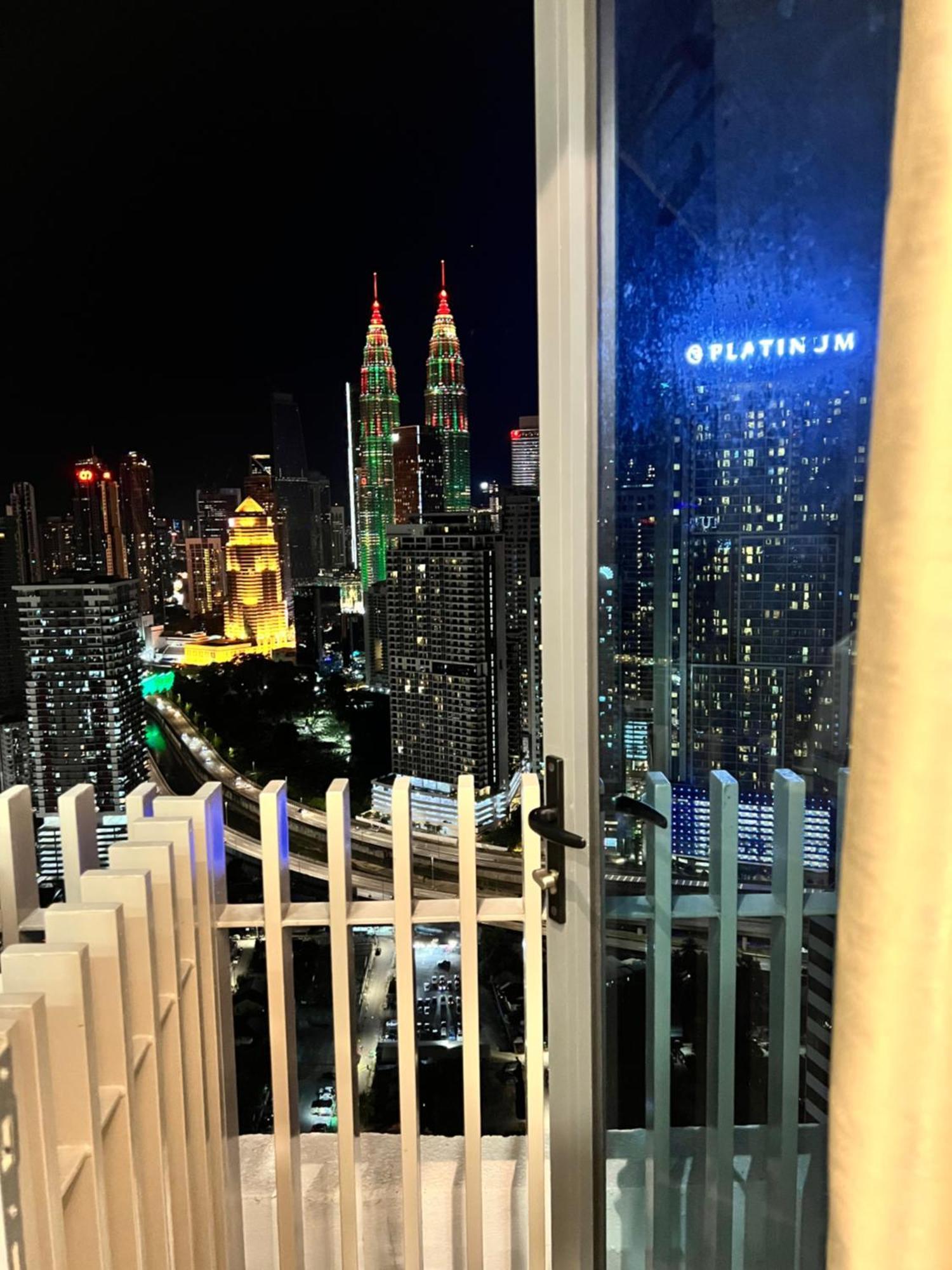 Colony Suites Klcc By Hibernate Куала-Лумпур Экстерьер фото
